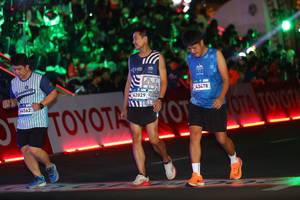 BIB: 44562, 43829, 43478
                            <button type="button" onclick="openModal(23196968)" class="btn btn-primary btn-sm float-right btn-popup" data-toggle="modal" data-target=".modal-high-quality">
                        <i class="fas fa-shopping-cart"></i> Add to Cart
                    </button>
                                            <button type="button" onclick="isThisMe(23196968, true)" class="btn btn-success btn-sm float-right btn-popup btn-isme hidden" data-toggle="tooltip" data-placement="bottom" title="นี่คือรูปของคุณใช่ไหม คลิกที่นี่เพื่อเอาเข้าอัลบั้ม">
                        <i class="fas fa-plus"></i> Add to album
                    </button>
                    <button type="button" onclick="isThisMe(23196968, false)" class="btn btn-warning btn-sm float-right btn-popup btn-isnotme hidden">
                        <i class="fas fa-ban"></i> Remove from album
                    </button>